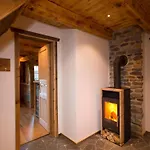 Chalet Steinbock, St Martin Am Tennengebirge *