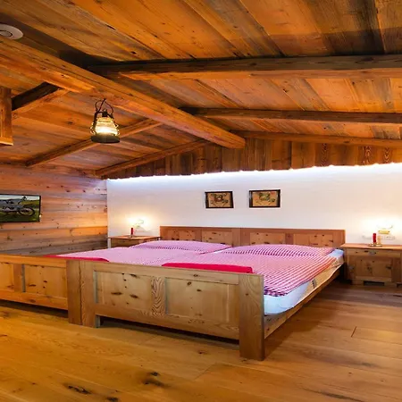 Steinbock, St Martin Am Tennengebirge * Sankt Martin am Tennengebirge