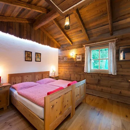 Chalet Steinbock St Martin Am Tennengebirge *